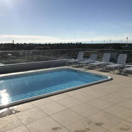 Contemporary Featuring A Rooftop Pool Apartmán Bibione